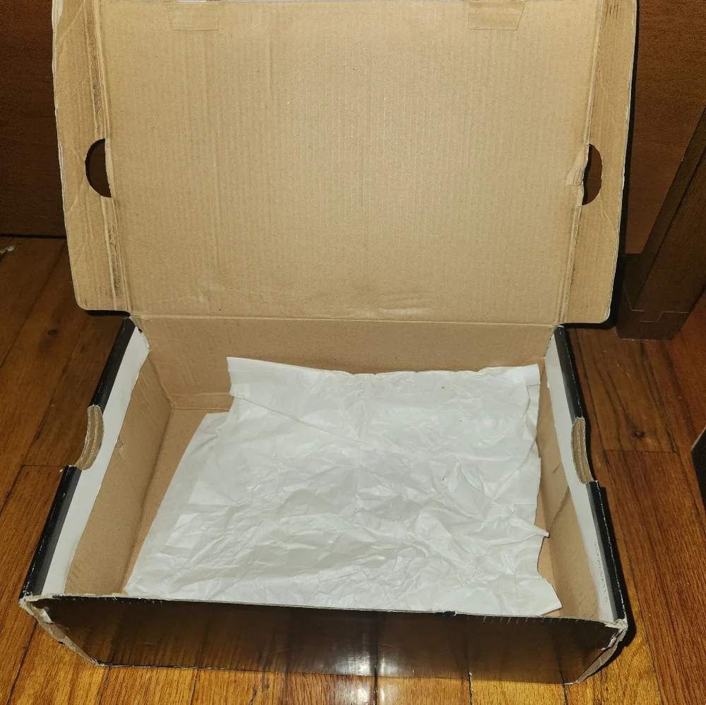 4 Jordan Retro Empty Boxes